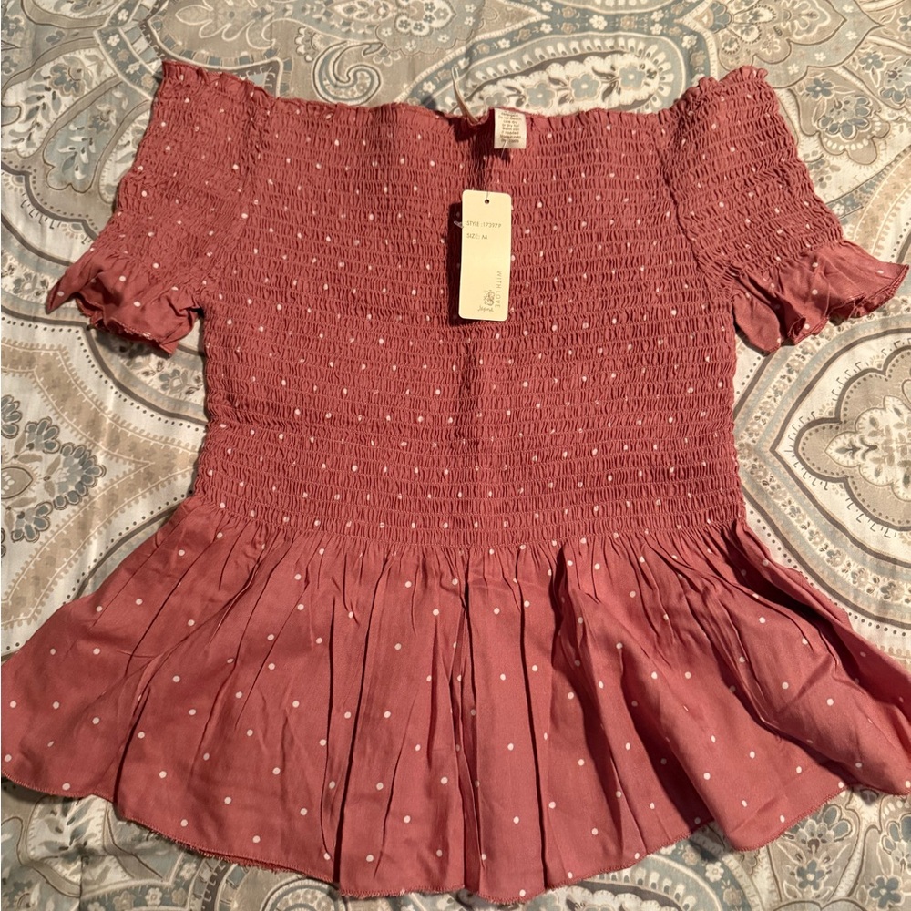 Women's Off-Shoulder Smocked Top - Mauve/pink